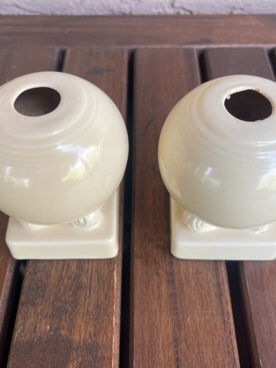 Art Deco 1930's Fiesta® Original Ivory Bulb Candle Holders - Pair - Picture 3 of 4